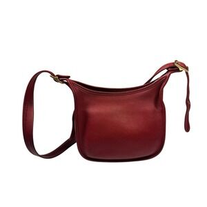 Vintage Coach 9950 Janice Legacy Shoulder Bag  Red Leather